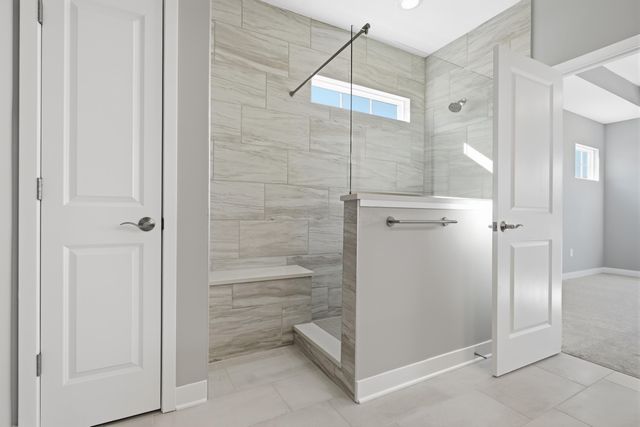 4549 Corsican Loop E, Hilliard, OH 43026