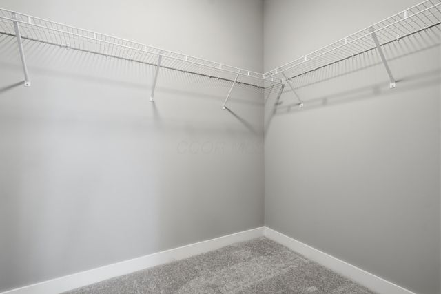 4549 Corsican Loop E, Hilliard, OH 43026