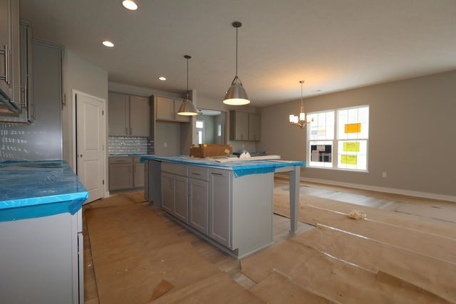 4549 Corsican Loop E, Hilliard, OH 43026