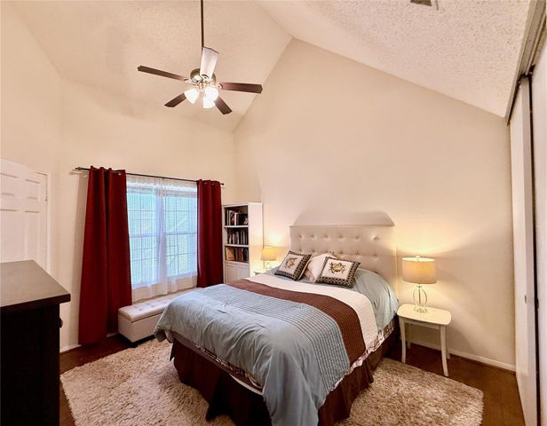 2300 Old Spanish Trail 2073, Houston, TX 77054
