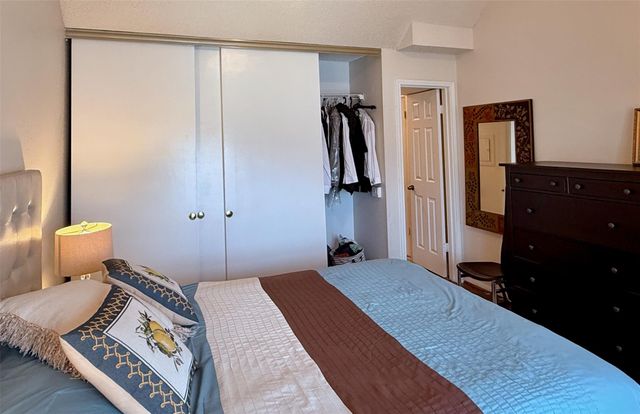 2300 Old Spanish Trail 2073, Houston, TX 77054