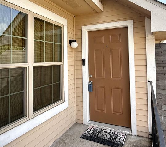 2300 Old Spanish Trail 2073, Houston, TX 77054