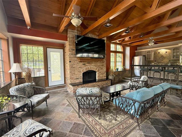 2300 Old Spanish Trail 2073, Houston, TX 77054