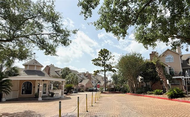 2300 Old Spanish Trail 2073, Houston, TX 77054