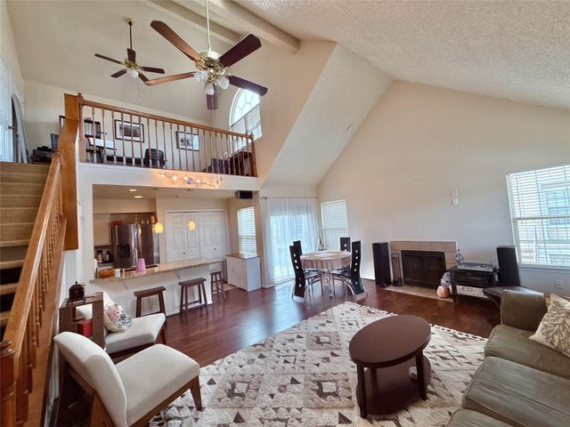 2300 Old Spanish Trail 2073, Houston, TX 77054