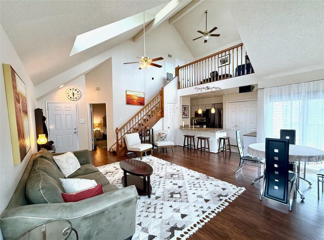2300 Old Spanish Trail 2073, Houston, TX 77054