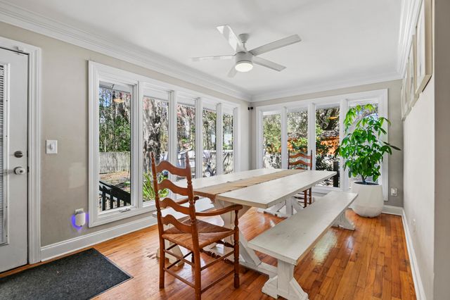 18 Shadowmoss Parkway, Charleston, SC 29414