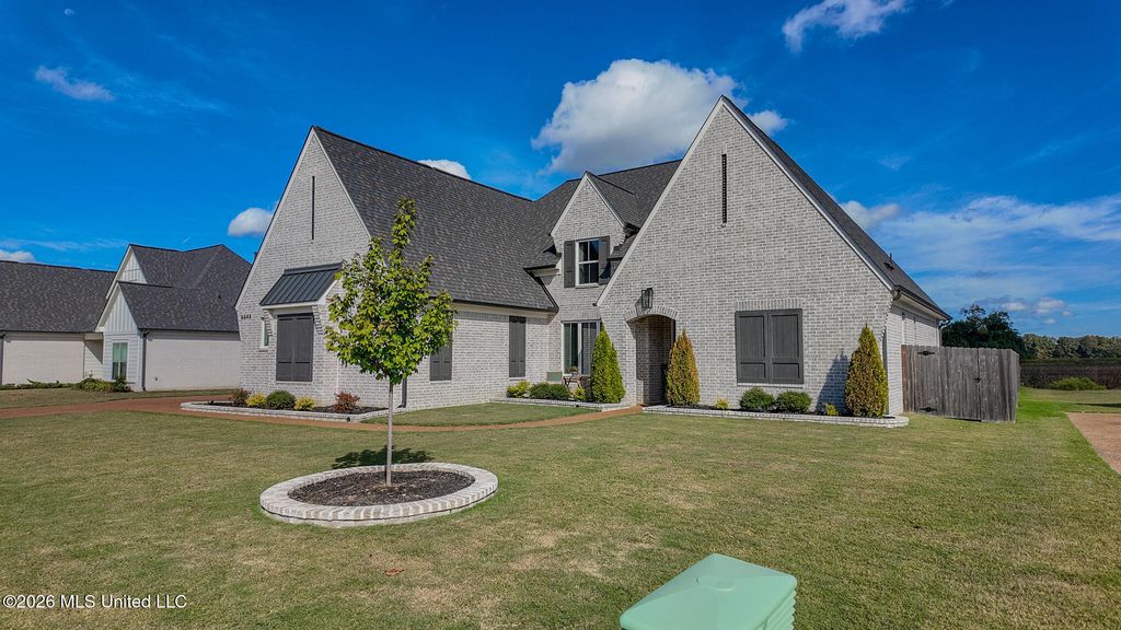 6648 Farm Cove, Olive Branch, MS 38654 — photo 2