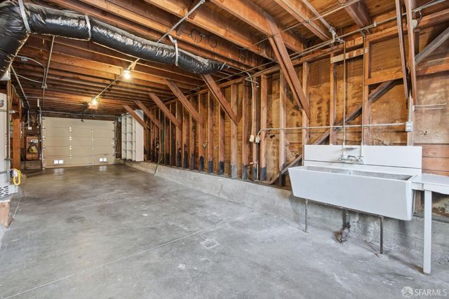 2326 Vicente Street, San Francisco, CA 94116
