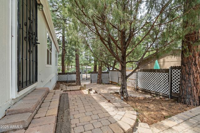 391 TIMBER RIDGE Loop, Show Low, AZ 85901