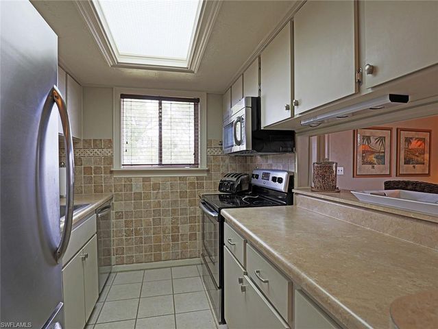 3338 Ottawa CIR # 4, Fort Myers, FL 33907