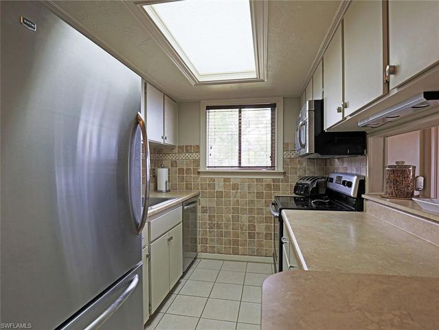 3338 Ottawa CIR # 4, Fort Myers, FL 33907