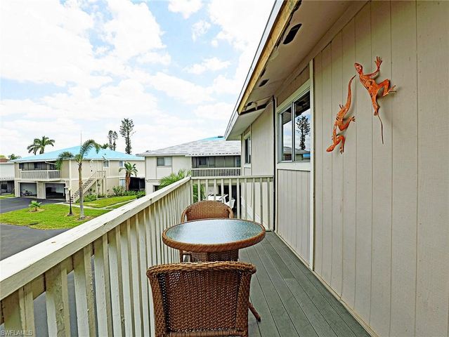 3338 Ottawa CIR # 4, Fort Myers, FL 33907