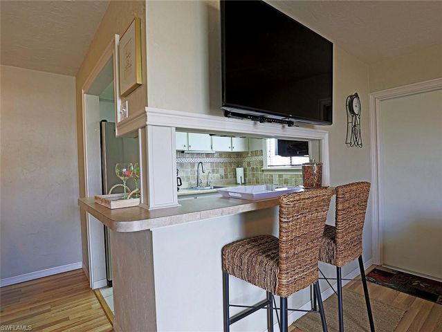 3338 Ottawa CIR # 4, Fort Myers, FL 33907