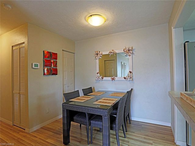 3338 Ottawa CIR # 4, Fort Myers, FL 33907