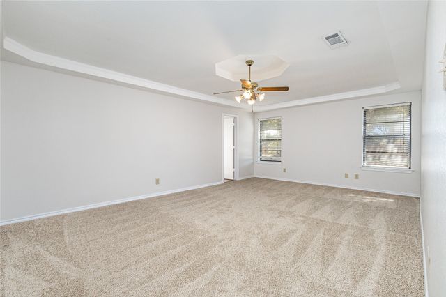 7401 Windcrest Court N, North Richland Hills, TX 76182