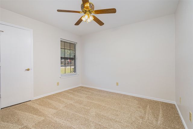 7401 Windcrest Court N, North Richland Hills, TX 76182