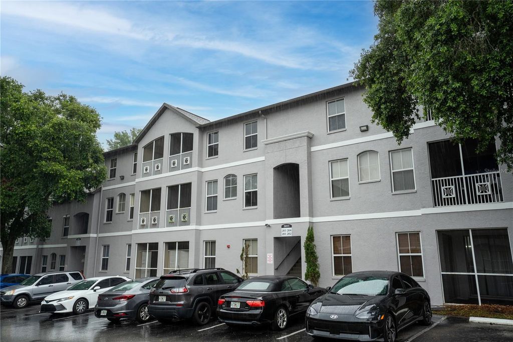 5011 SUNRIDGE PALMS DRIVE 204, Tampa, FL 33617