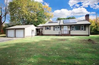 19 Dogwood Lane, Meriden, CT 06450
