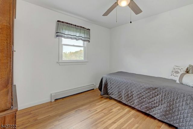 5 Decker Rd, Harmony Twp., NJ 08865