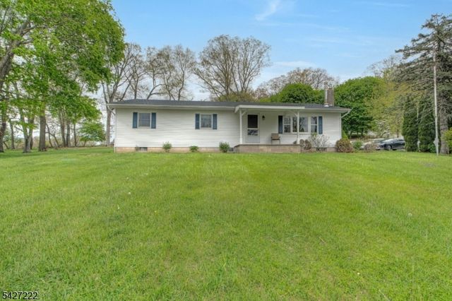 5 Decker Rd, Harmony Twp., NJ 08865