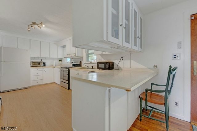 5 Decker Rd, Harmony Twp., NJ 08865