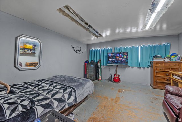 579 N GENEVA RD, Provo, UT 84601
