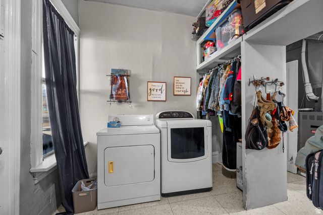 579 N GENEVA RD, Provo, UT 84601