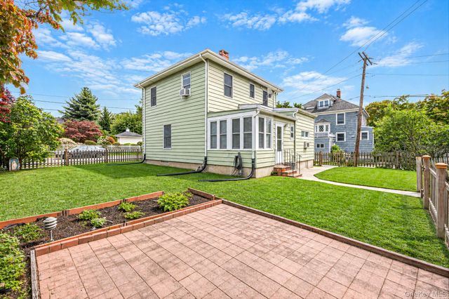 46 Glenlawn Avenue, Sea Cliff, NY 11579