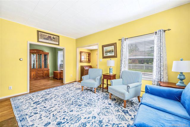 46 Glenlawn Avenue, Sea Cliff, NY 11579