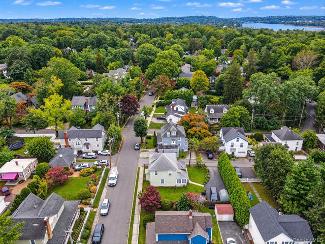 46 Glenlawn Avenue, Sea Cliff, NY 11579