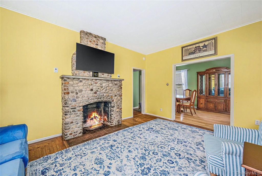 46 Glenlawn Avenue, Sea Cliff, NY 11579 — photo 4
