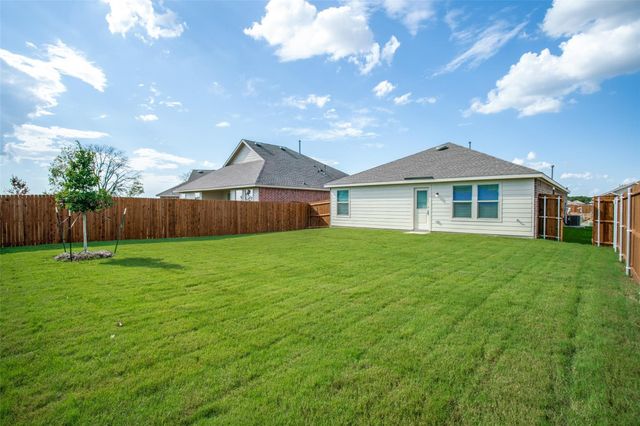 1809 River Crossing Drive, Anna, TX 75409
