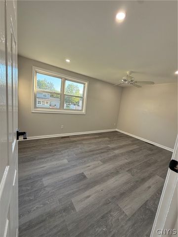 8300 Redwing Drive, Clay, NY 13090