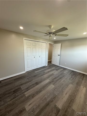 8300 Redwing Drive, Clay, NY 13090