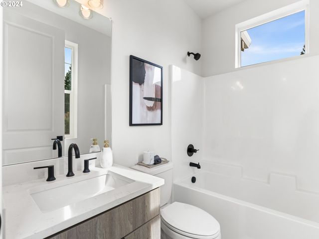 6917 N Bank St, Portland, OR 97203