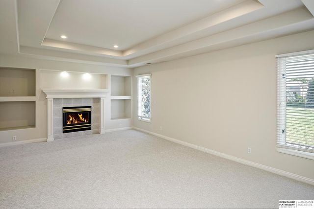 17068 Harney Street, Omaha, NE 68118