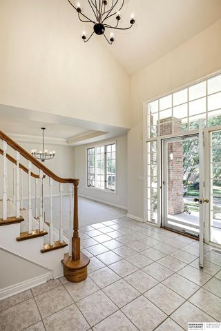 17068 Harney Street, Omaha, NE 68118