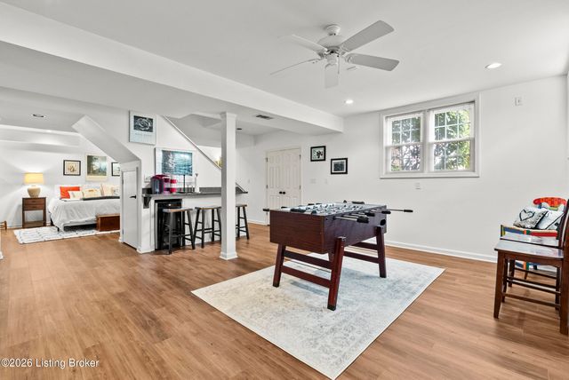 14606 Lake Bluff Pl, Louisville, KY 40245