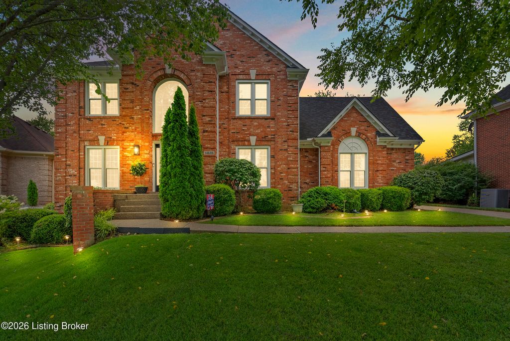 14606 Lake Bluff Pl, Louisville, KY 40245
