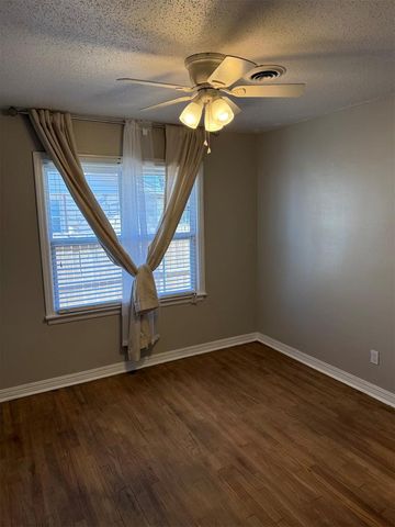 200 E Coe Drive, Oklahoma City, OK 73110