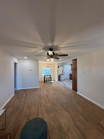 200 E Coe Drive, Oklahoma City, OK 73110