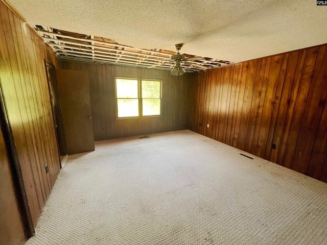 554 Woodland Road, Silverstreet, SC 29145