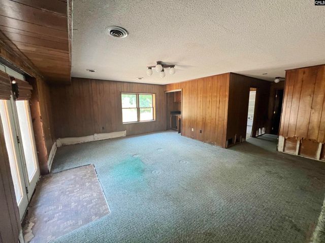 554 Woodland Road, Silverstreet, SC 29145