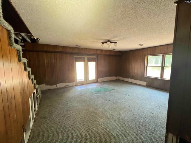 554 Woodland Road, Silverstreet, SC 29145
