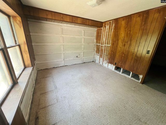 554 Woodland Road, Silverstreet, SC 29145