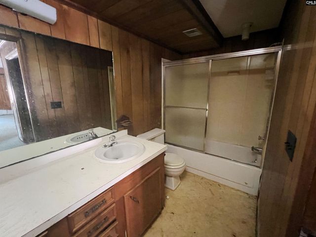554 Woodland Road, Silverstreet, SC 29145