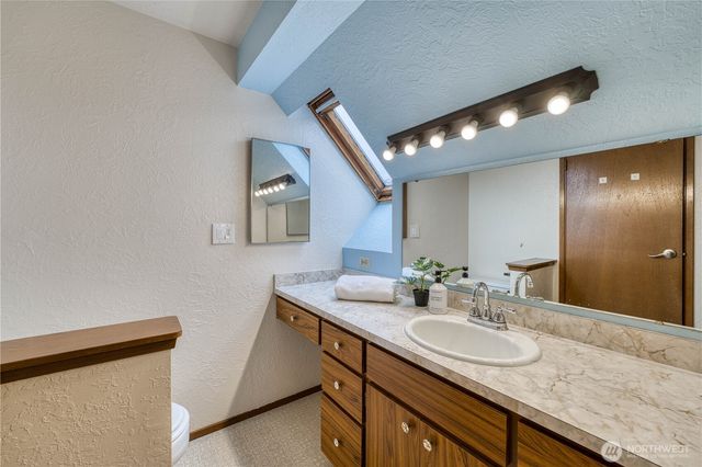406 Pennie Lane, Bremerton, WA 98310