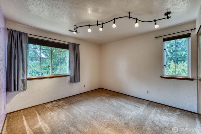 406 Pennie Lane, Bremerton, WA 98310