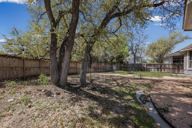 2209 Littleleaf LN, Leander, TX 78641